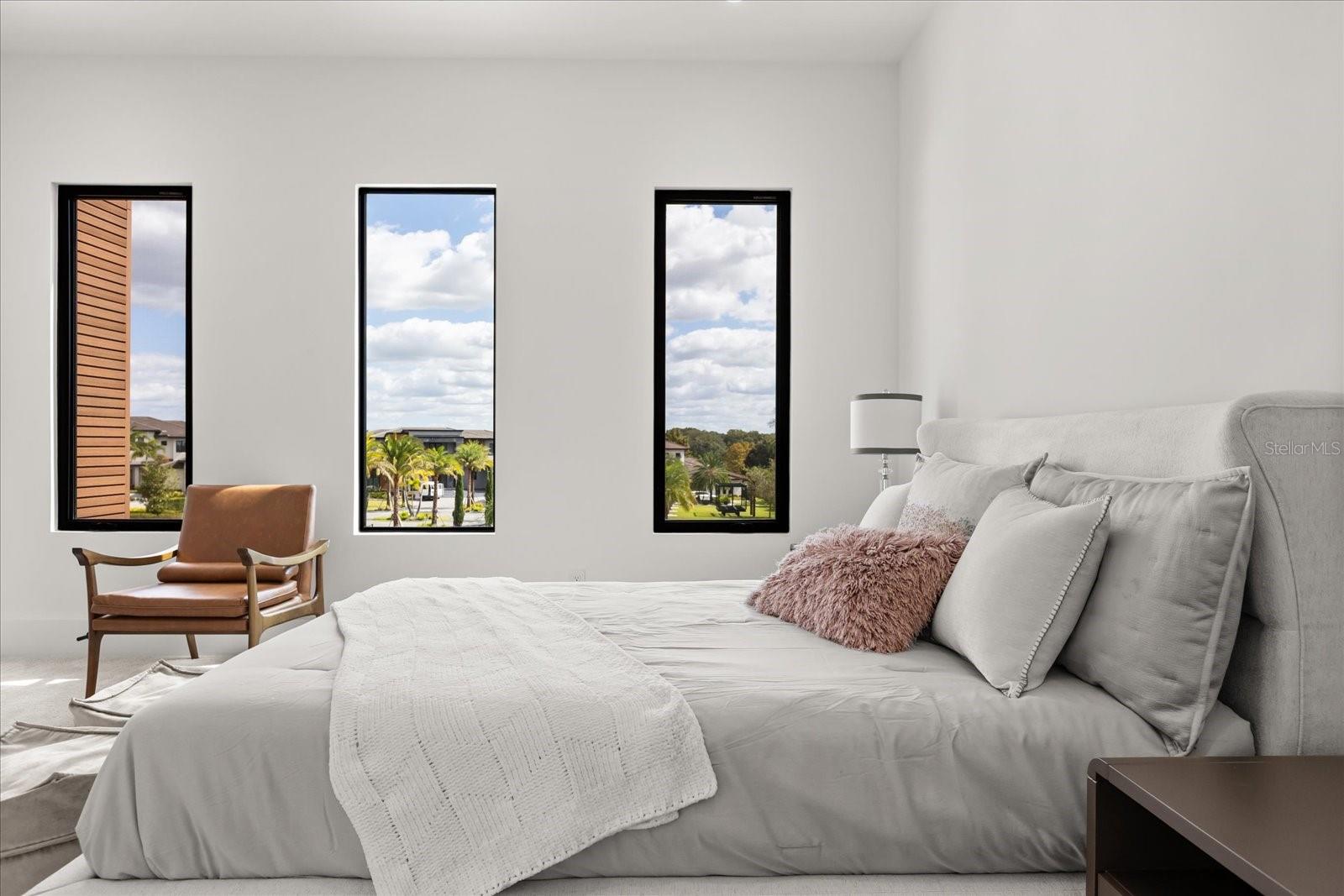 O6353952 Property Photo