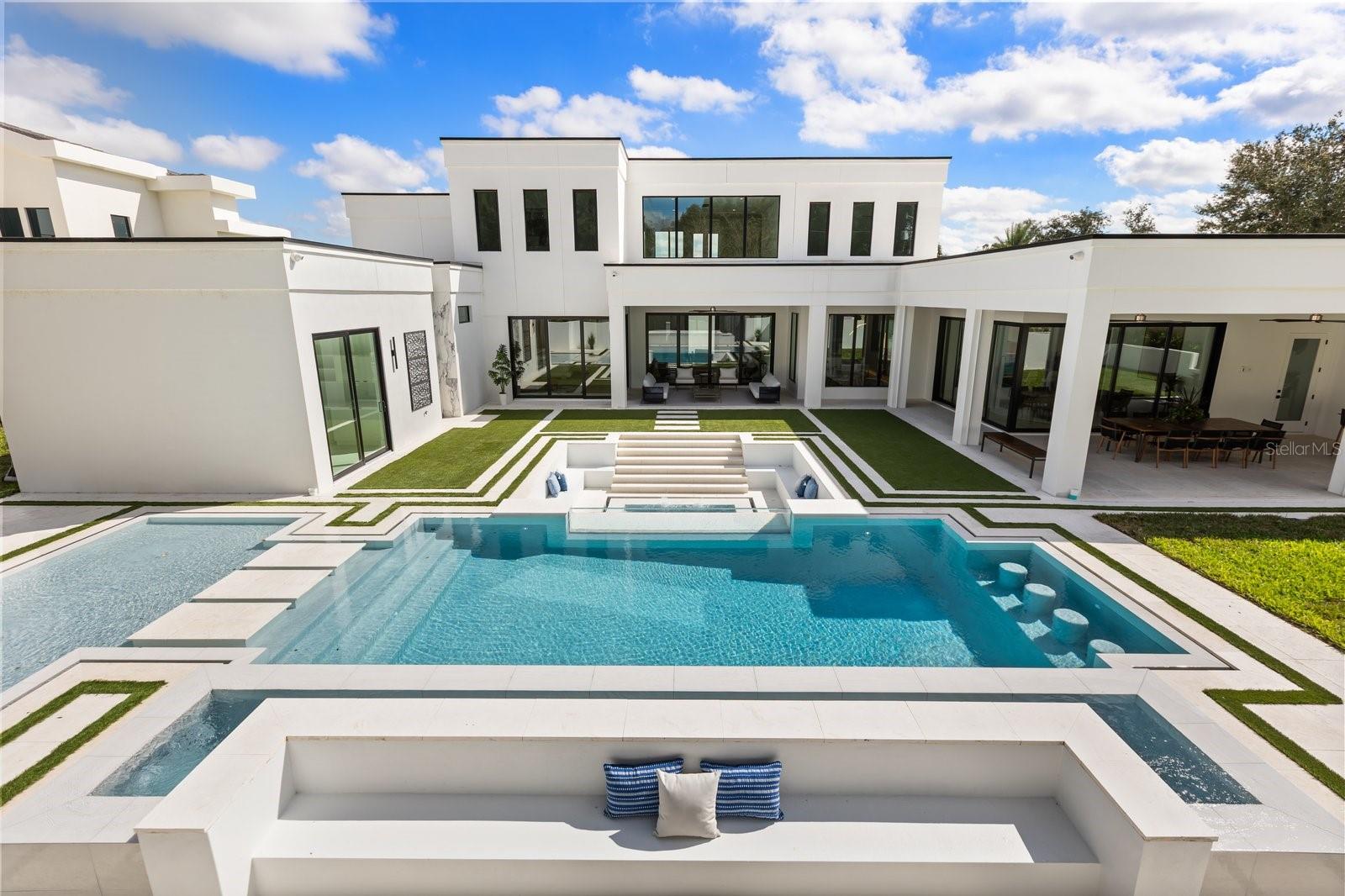 O6353952 Property Photo