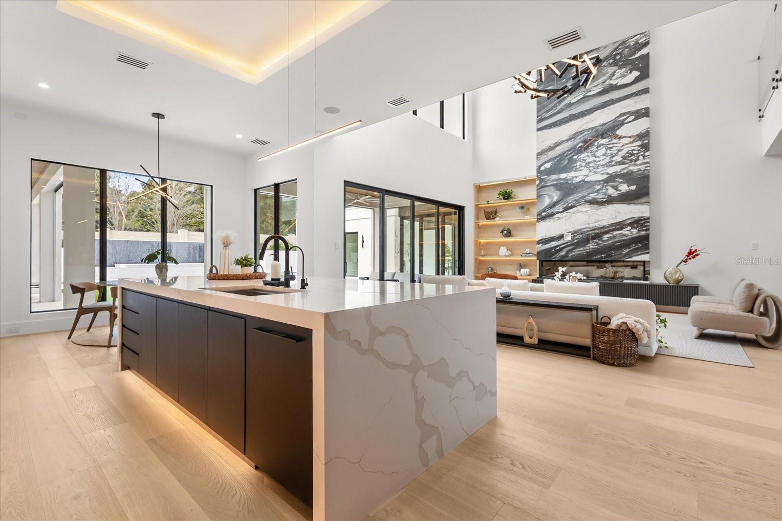 O6353952 Property Photo