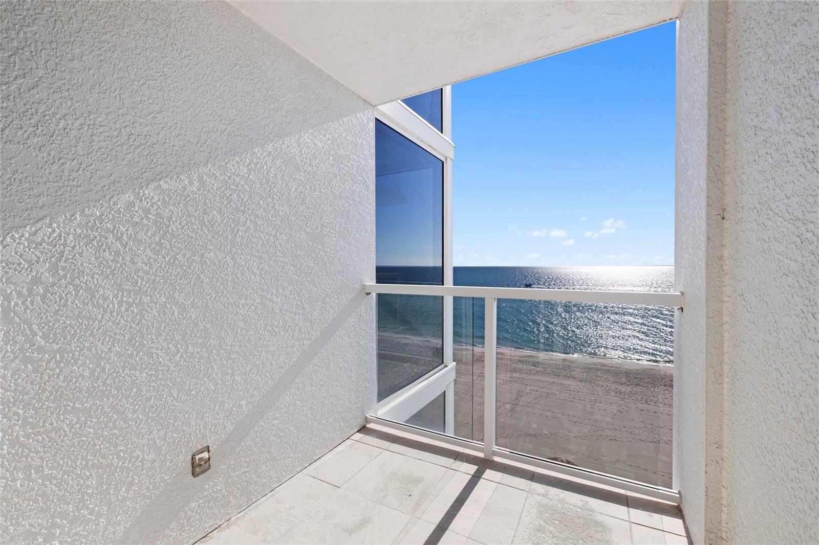 2425 GULF OF MEXICO DR #7D, LONGBOAT KEY, FL, 34228