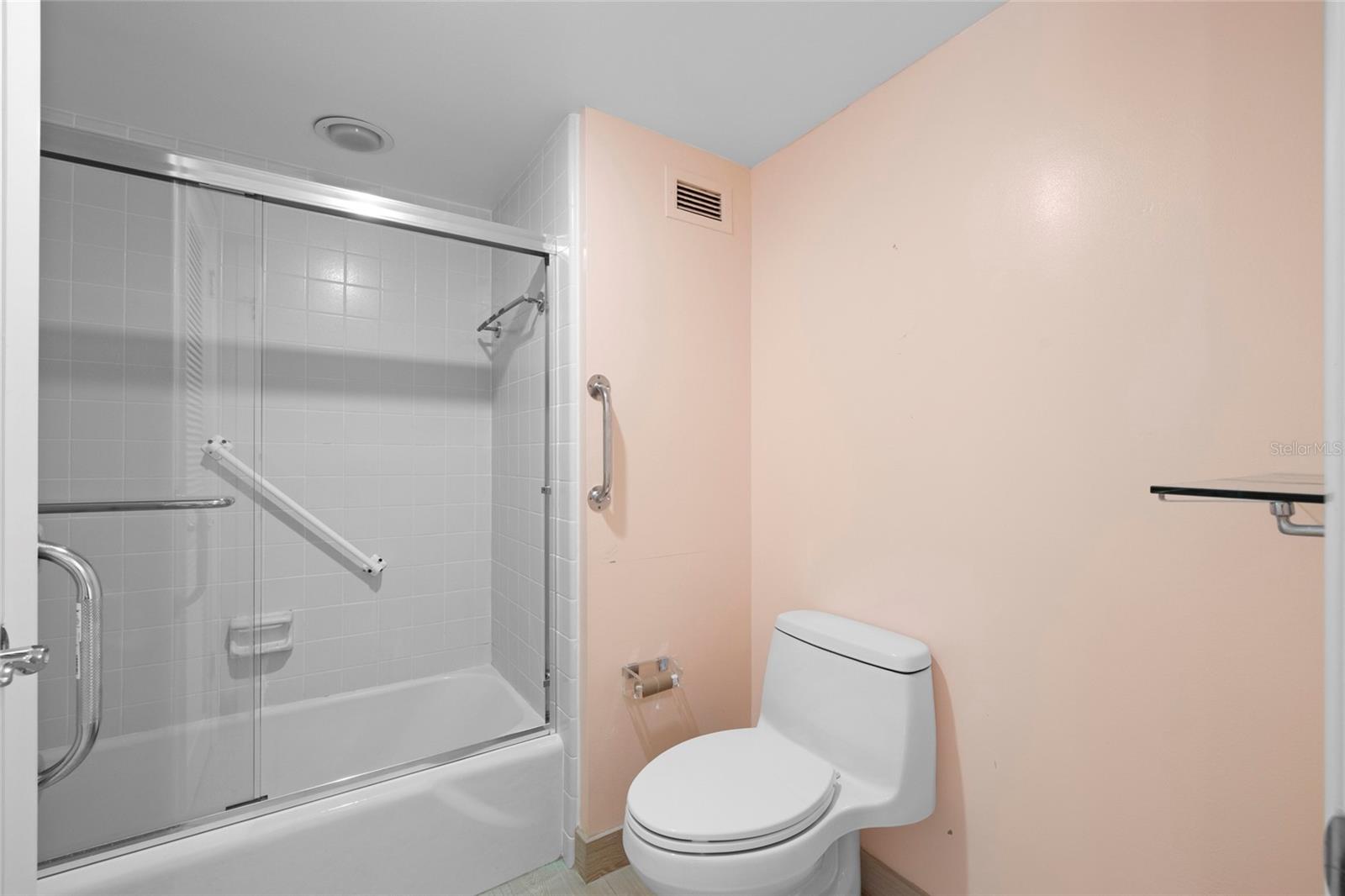 2425 GULF OF MEXICO DR #7D, LONGBOAT KEY, FL, 34228