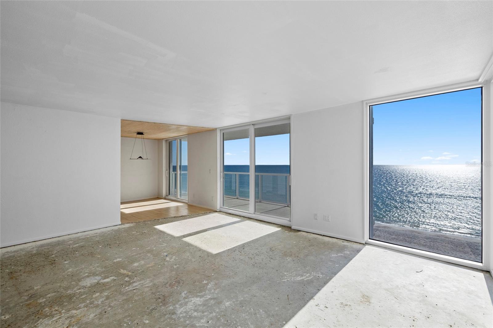 2425 GULF OF MEXICO DR #7D, LONGBOAT KEY, FL, 34228