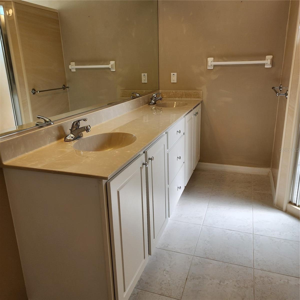 107 RAINTREE CIR, PALM COAST, FL, 32164