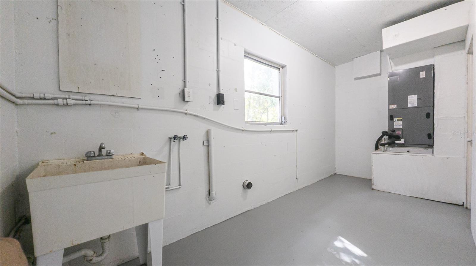 2408 LAKE MARGARET DR, ORLANDO, FL, 32806