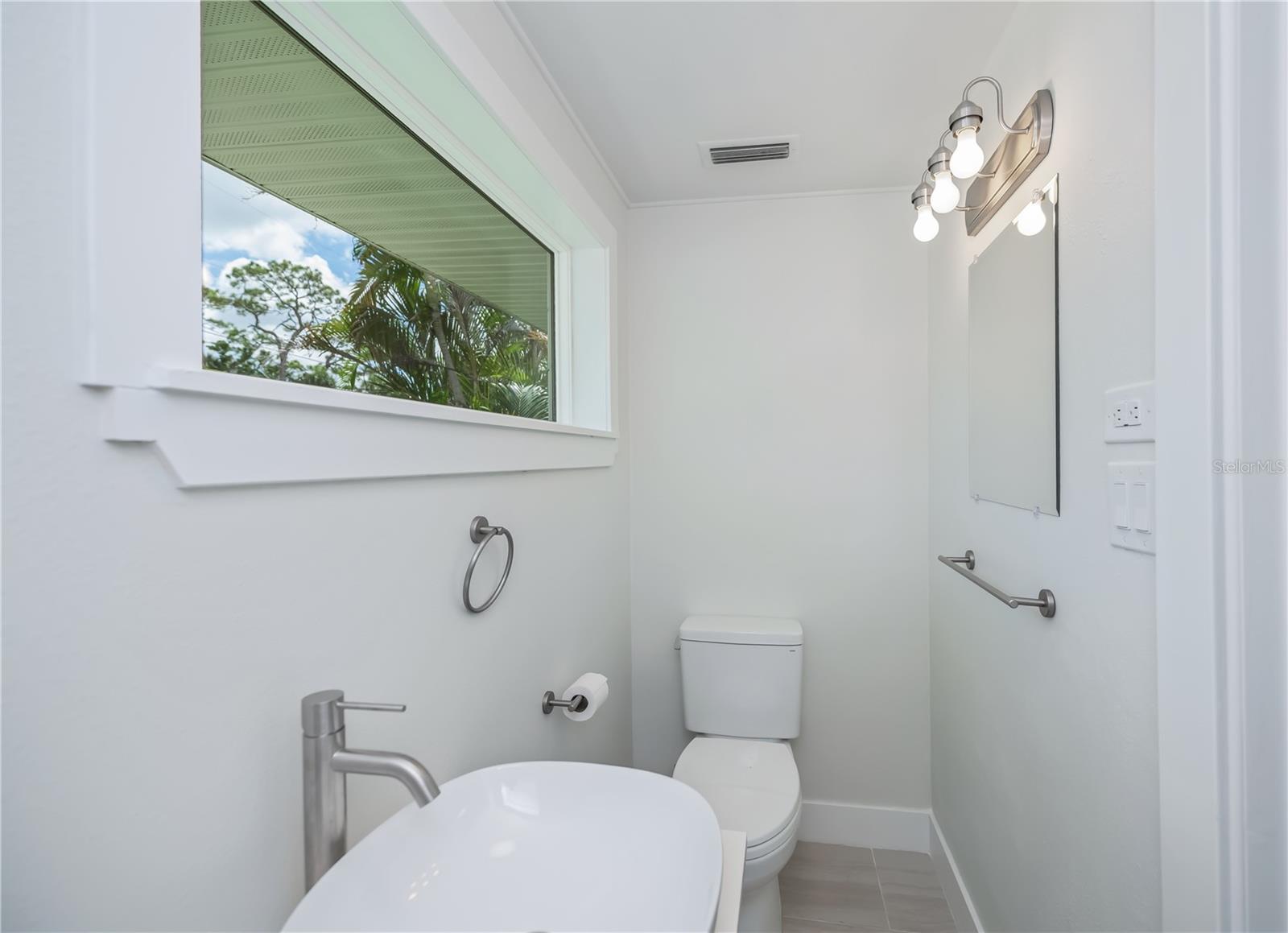 352 OAK ST, ENGLEWOOD, FL, 34223