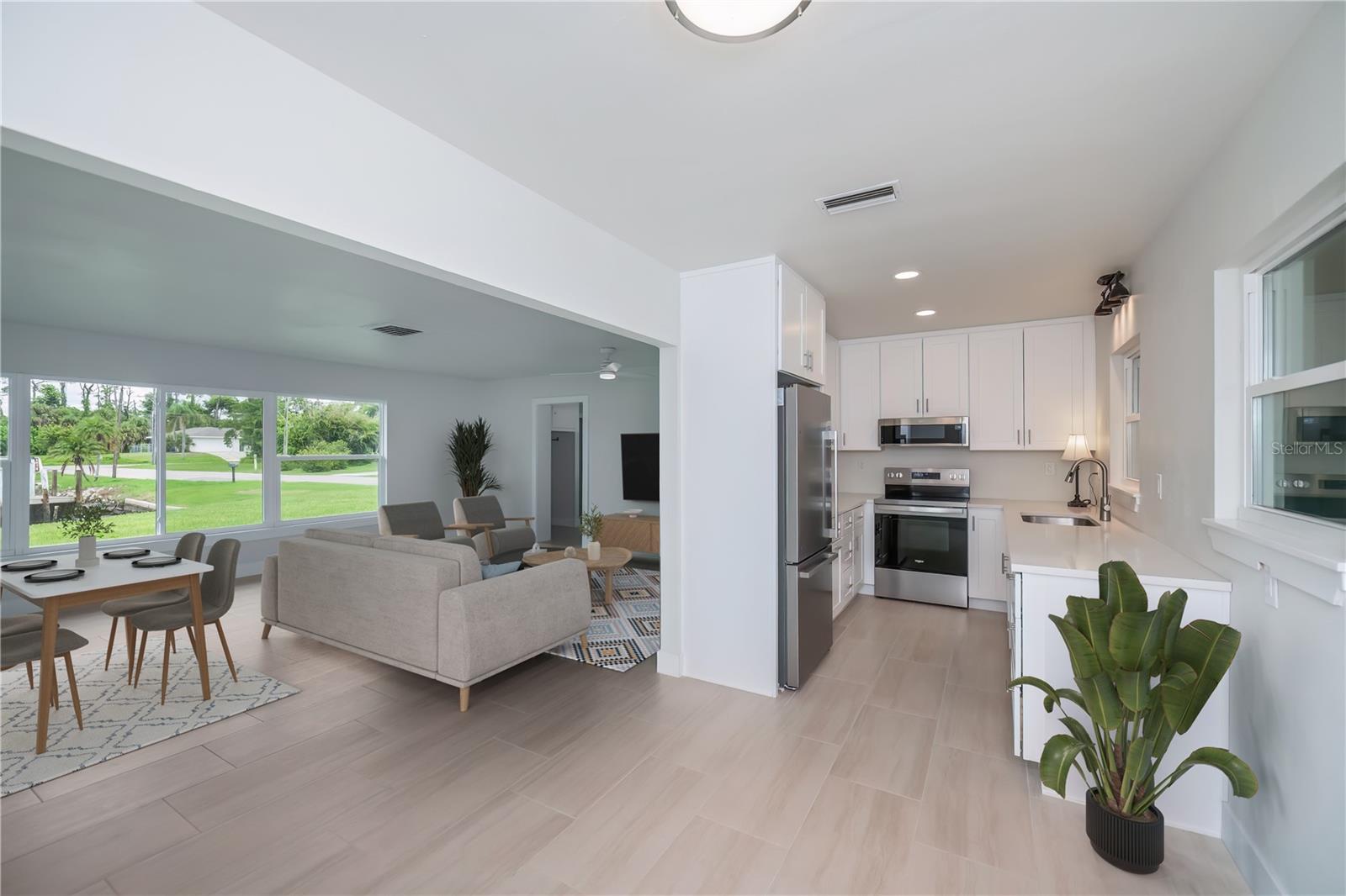 352 OAK ST, ENGLEWOOD, FL, 34223