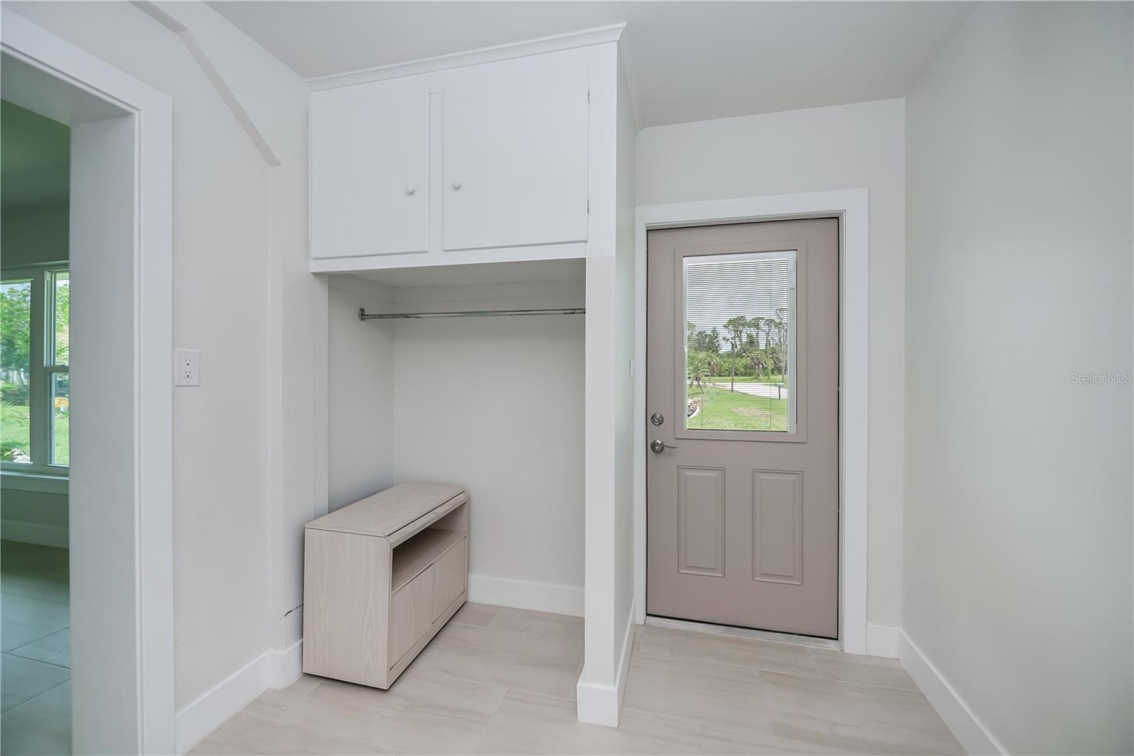 352 OAK ST, ENGLEWOOD, FL, 34223