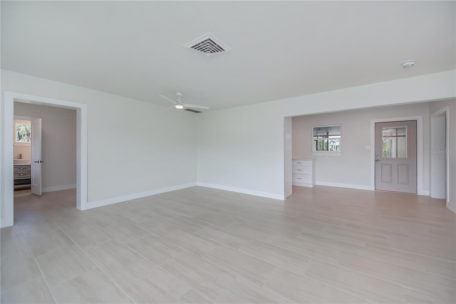 352 OAK ST, ENGLEWOOD, FL, 34223