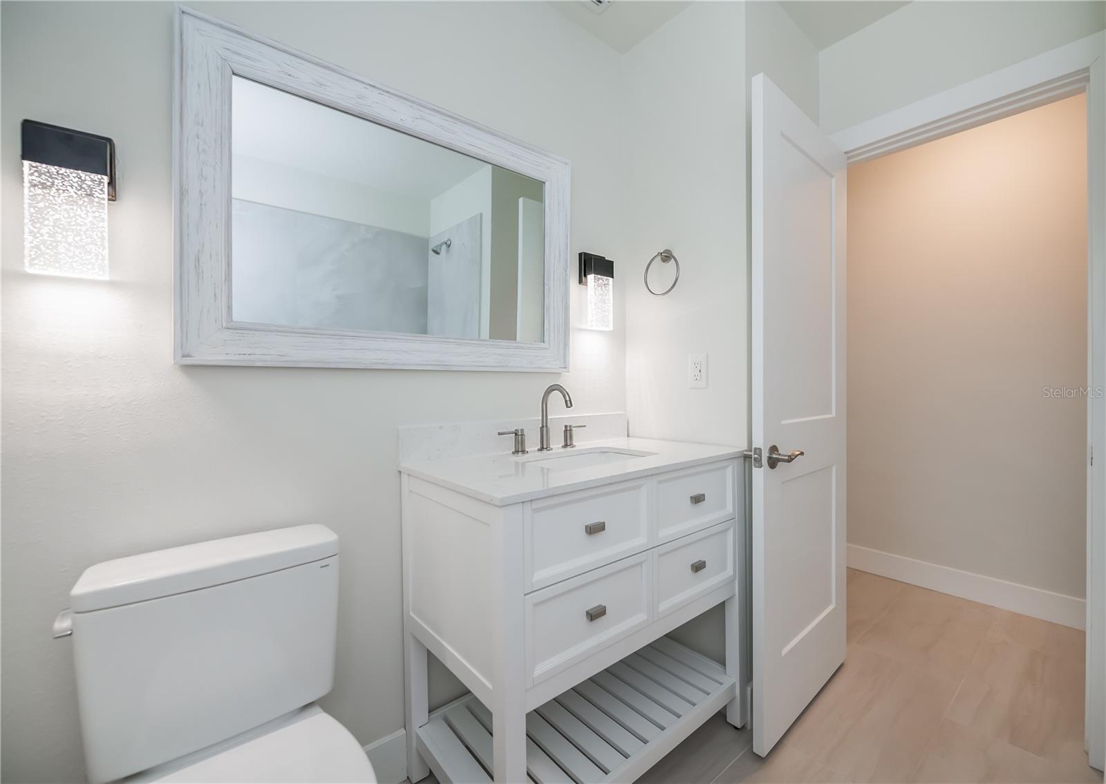 352 OAK ST, ENGLEWOOD, FL, 34223