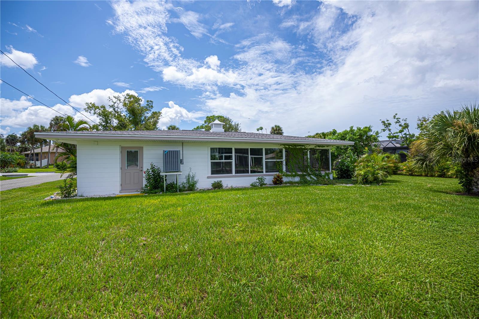 352 OAK ST, ENGLEWOOD, FL, 34223