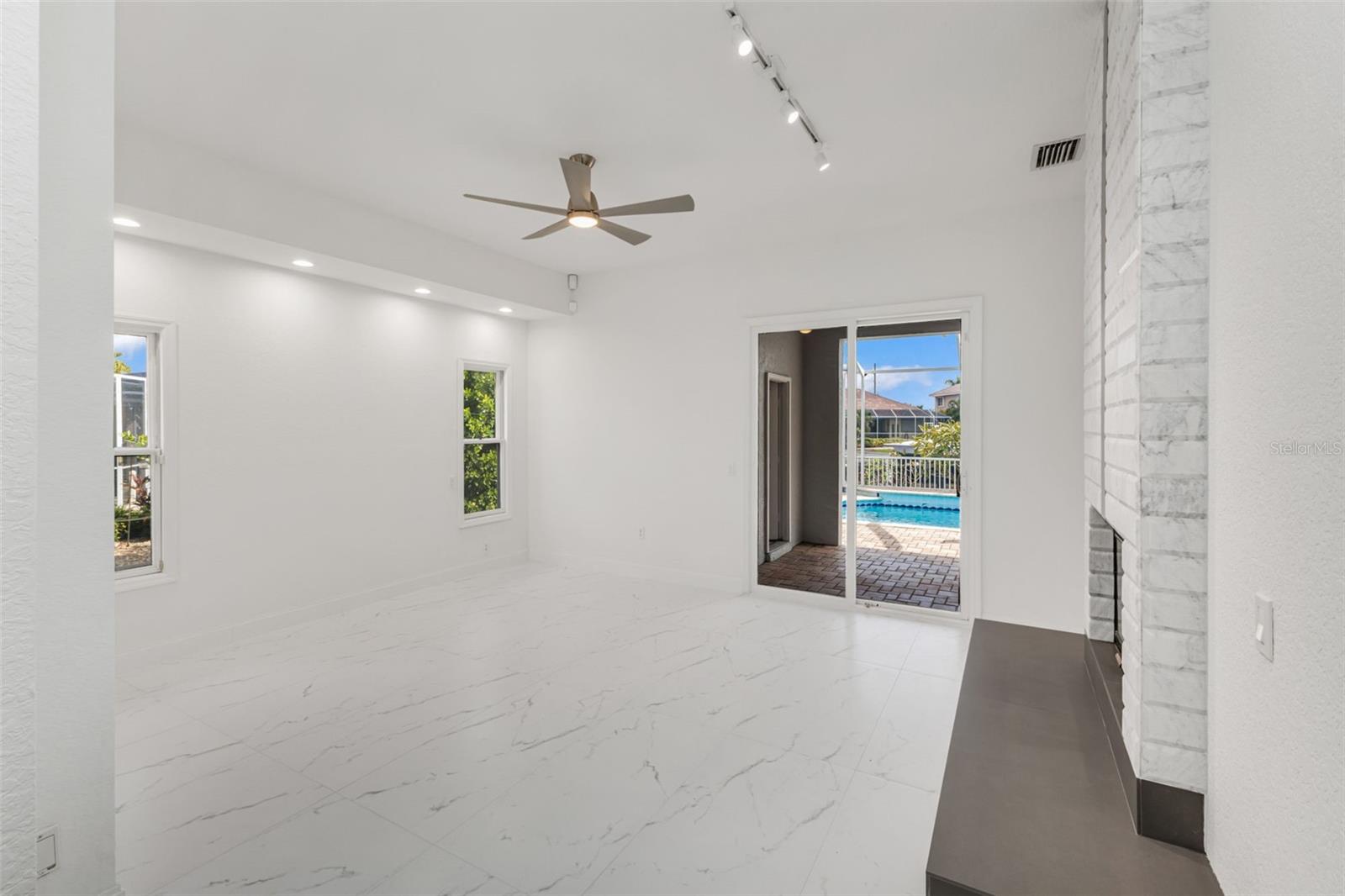 3508 BLUE JAY DR, PUNTA GORDA, FL, 33950