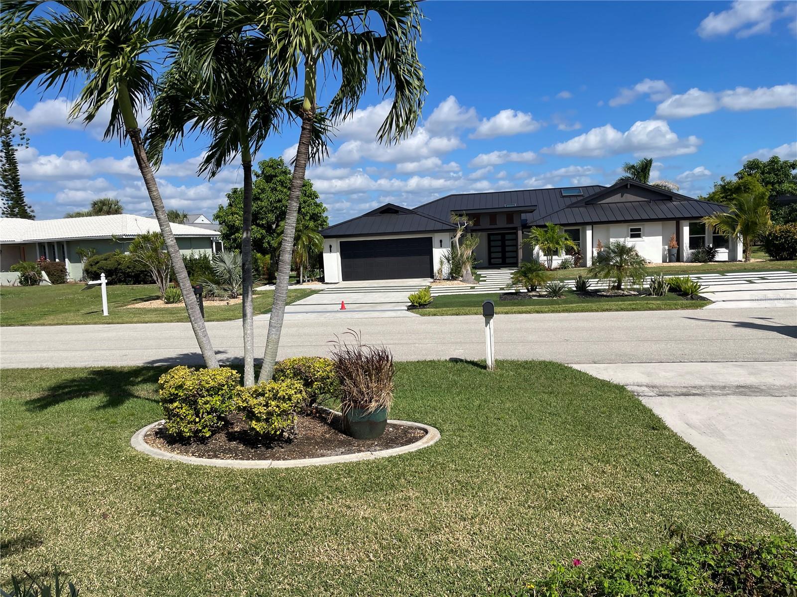 2361 VIA VENICE, PUNTA GORDA, FL, 33950