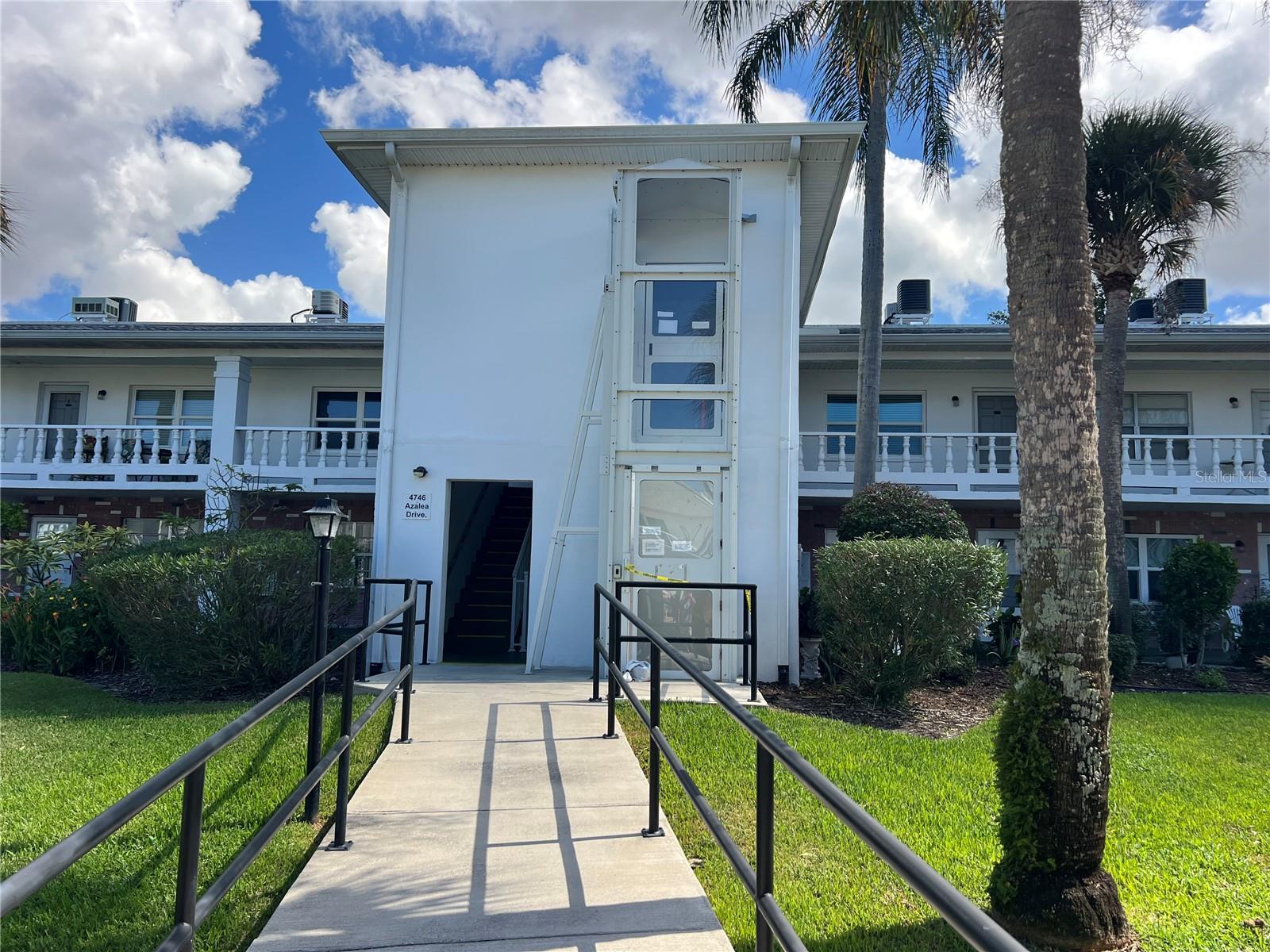 4742 AZALEA DR #103 A, NEW PORT RICHEY, FL, 34652