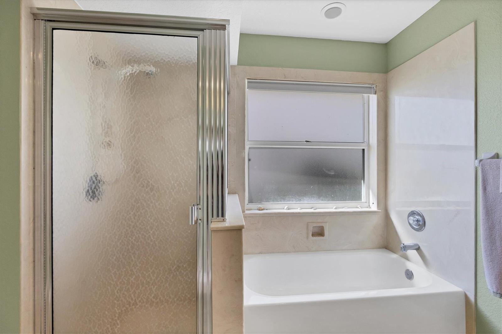 8240 PARKSIDE DR, ENGLEWOOD, FL, 34224