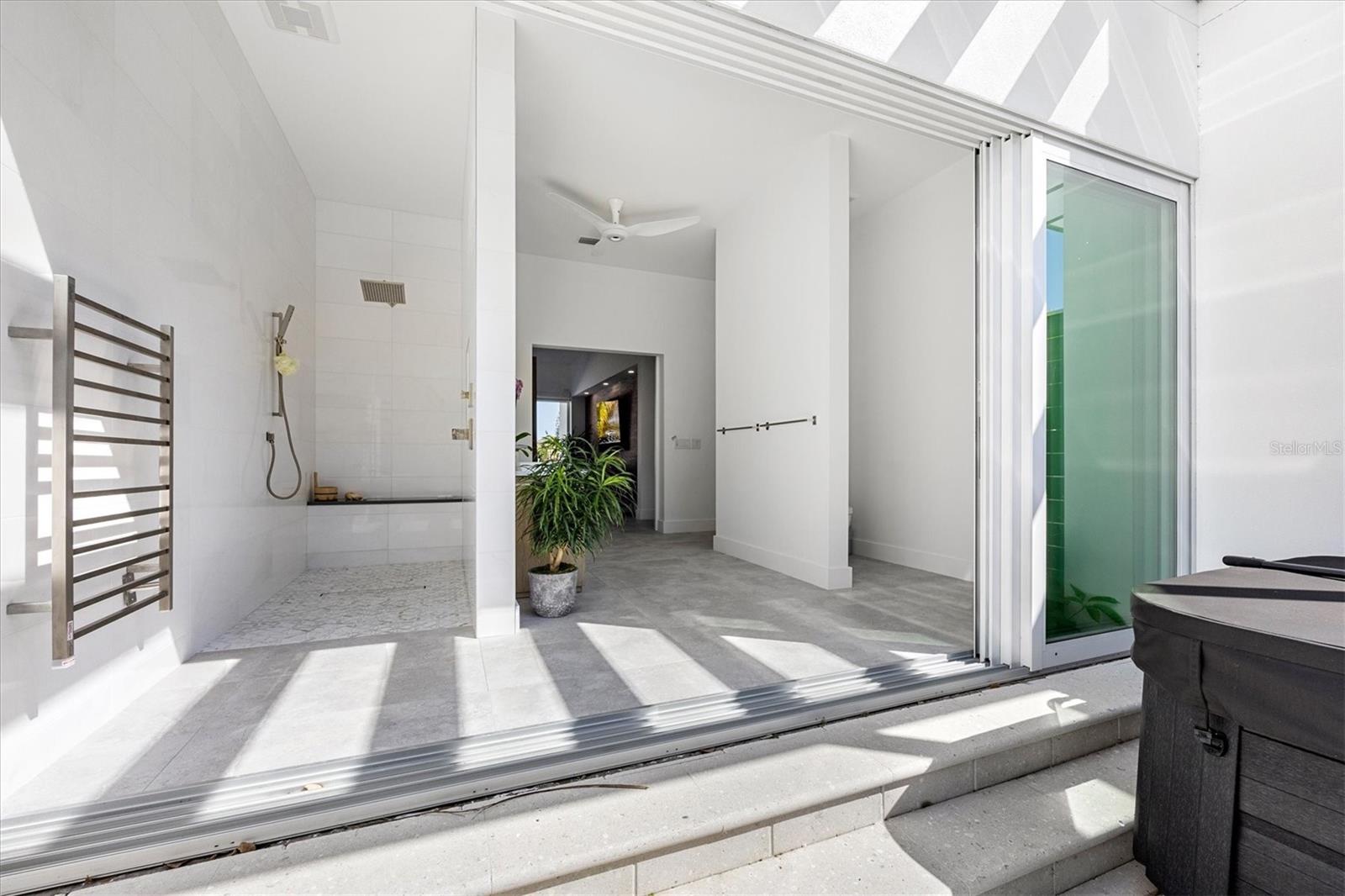 A4669078 Property Photo