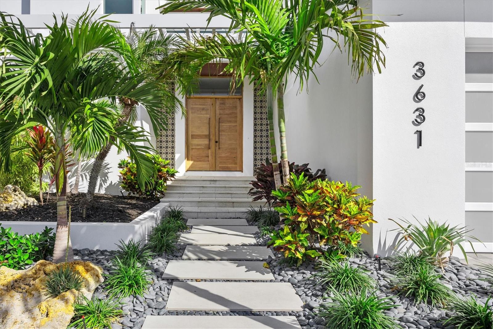 A4669078 Property Photo