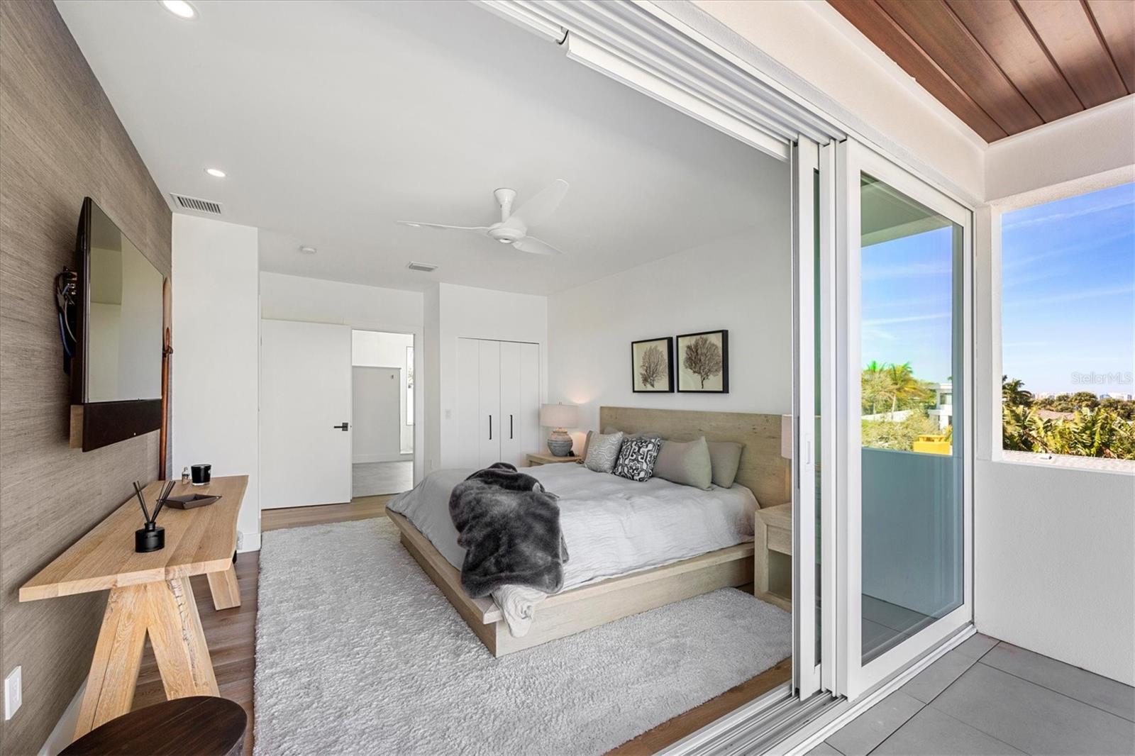 A4669078 Property Photo