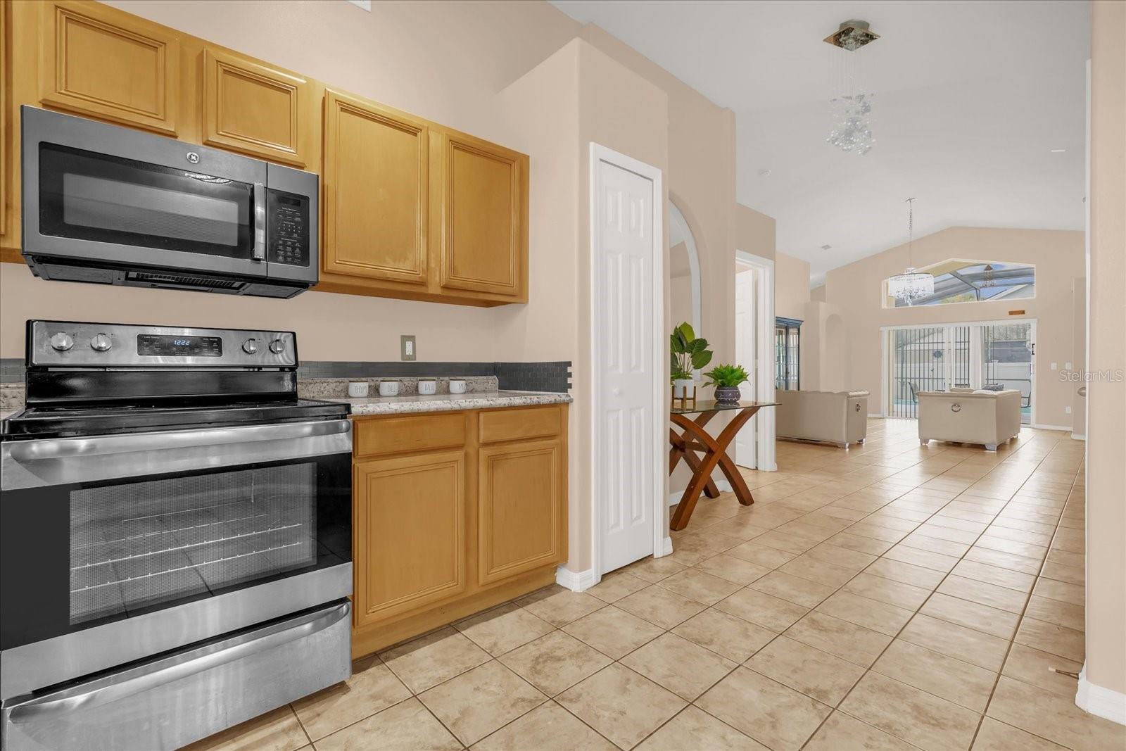 162 SENECA POINT TRL, KISSIMMEE, FL, 34746