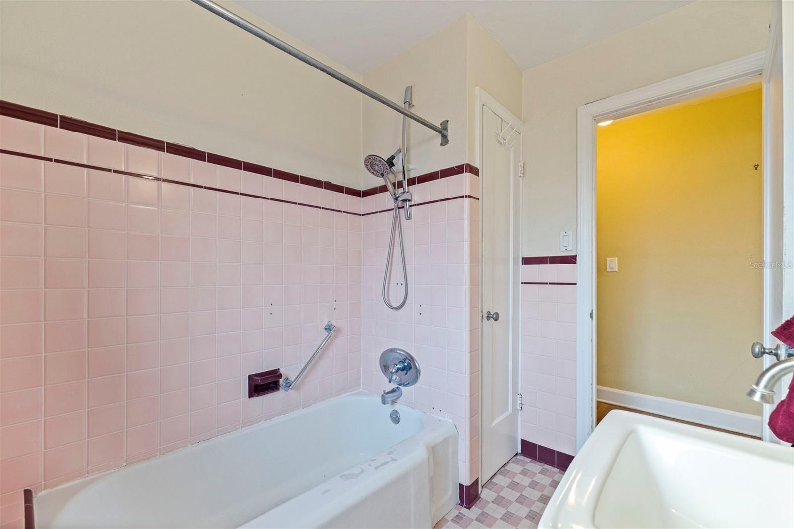 4341 1ST AVE N, ST PETERSBURG, FL, 33713