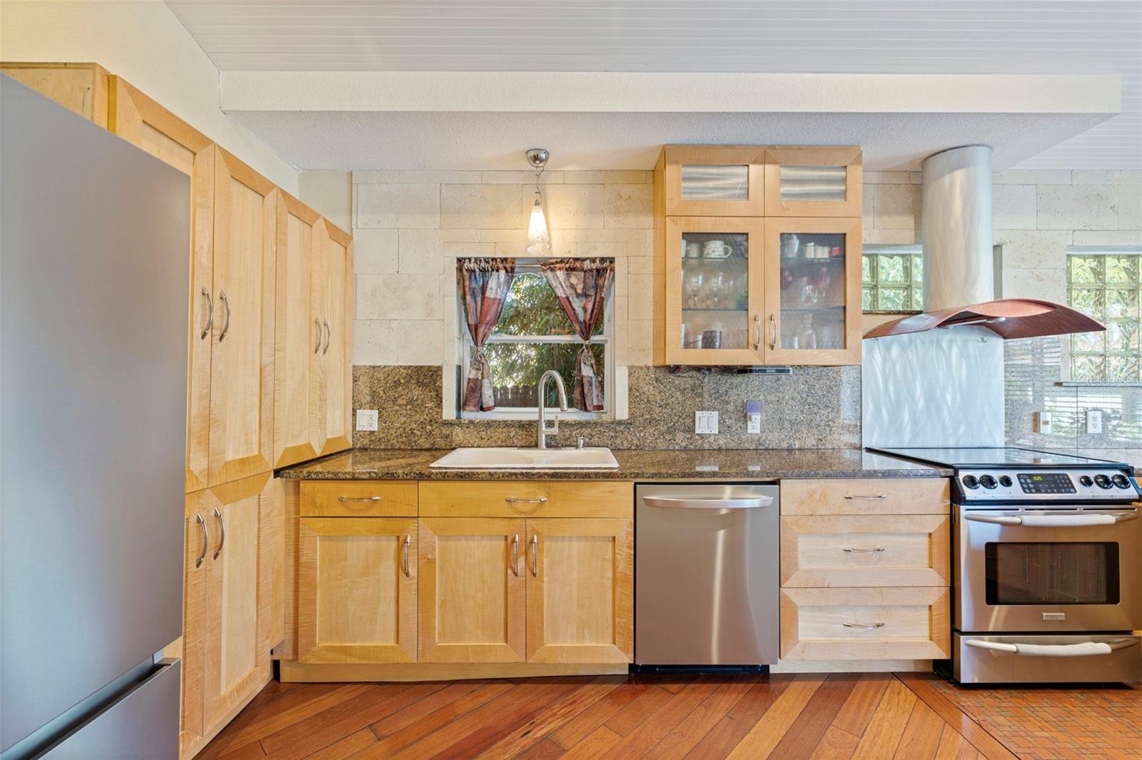 4341 1ST AVE N, ST PETERSBURG, FL, 33713