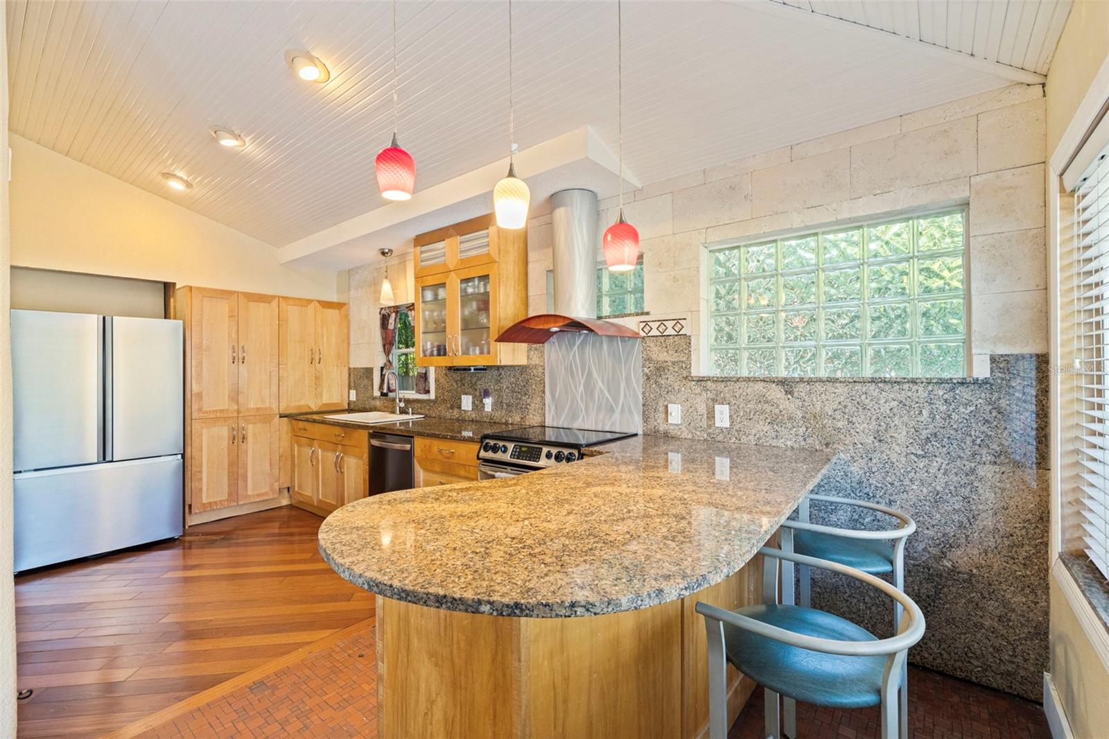 4341 1ST AVE N, ST PETERSBURG, FL, 33713