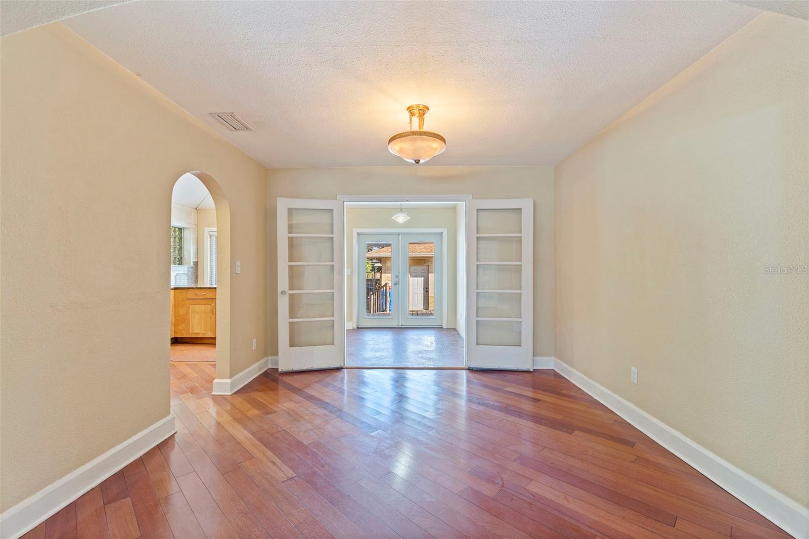 4341 1ST AVE N, ST PETERSBURG, FL, 33713