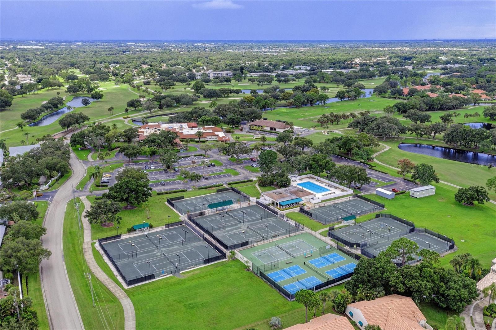 5455 GOLF POINTE DR #5455, SARASOTA, FL, 34243