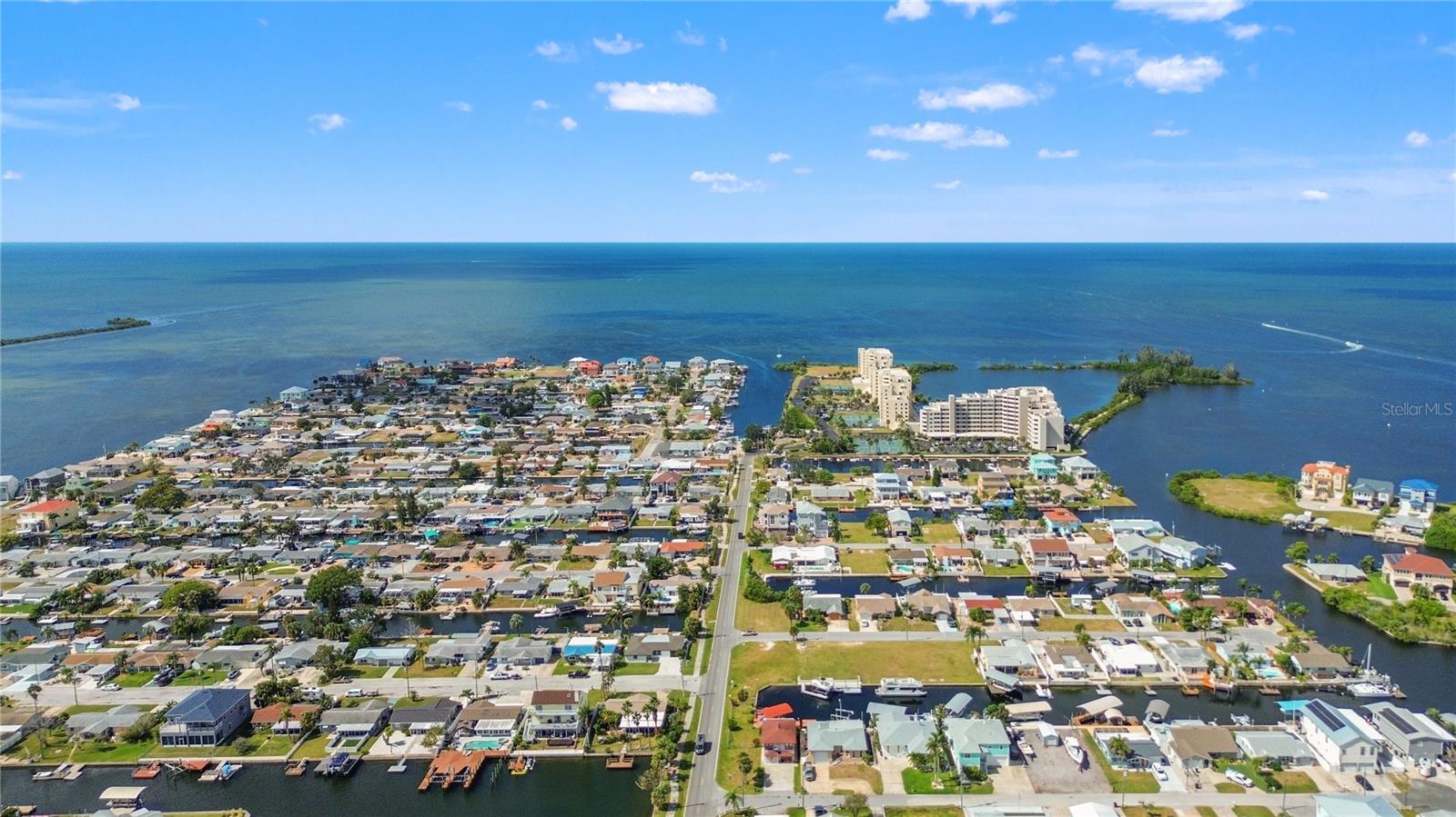 13725 MATTIX AVE, HUDSON, FL, 34667