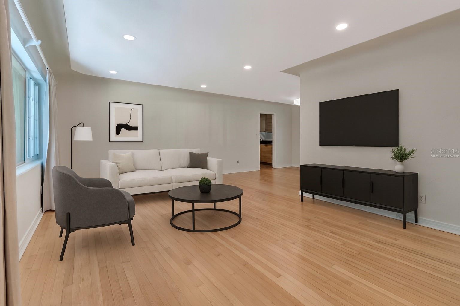 1217 E AMELIA ST, ORLANDO, FL, 32803