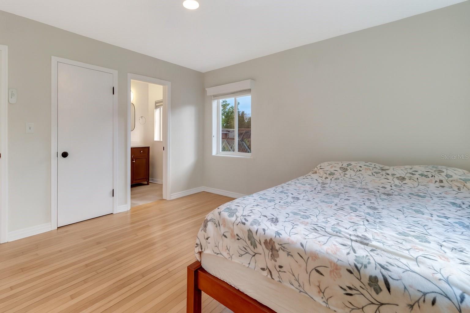 1217 E AMELIA ST, ORLANDO, FL, 32803