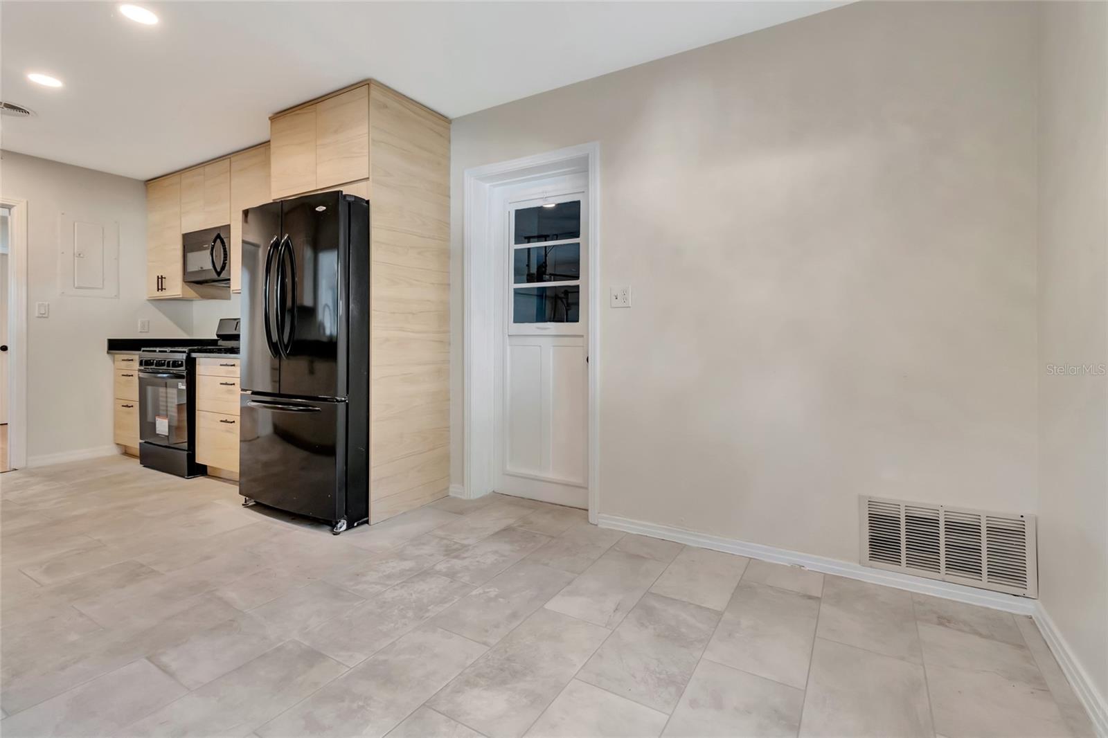 1217 E AMELIA ST, ORLANDO, FL, 32803