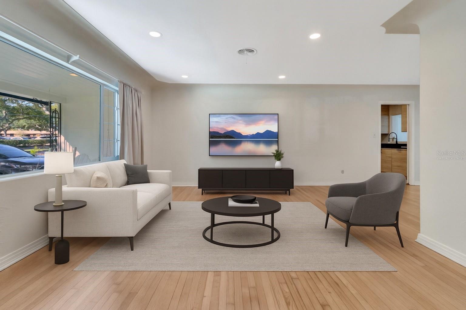 1217 E AMELIA ST, ORLANDO, FL, 32803