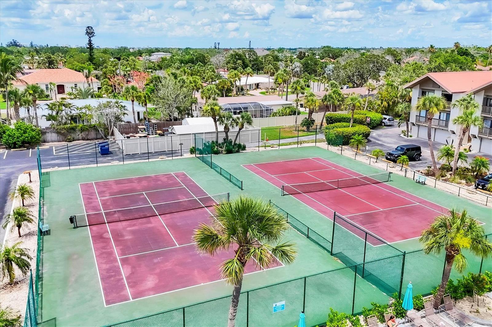 1093 LAKE HOUSE CIR #C205, SARASOTA, FL, 34242