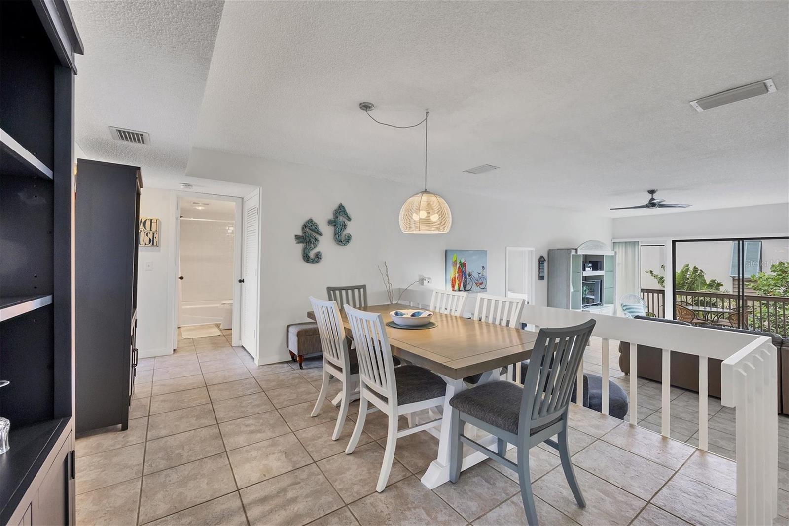 1093 LAKE HOUSE CIR #C205, SARASOTA, FL, 34242