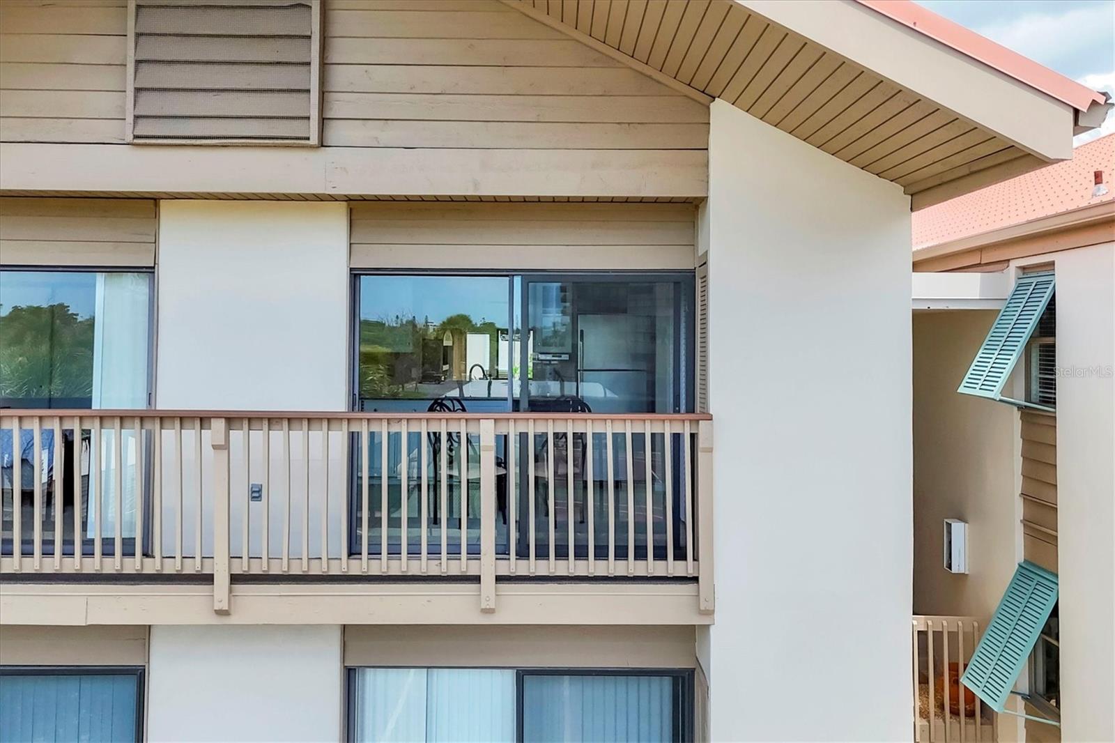 1093 LAKE HOUSE CIR #C205, SARASOTA, FL, 34242