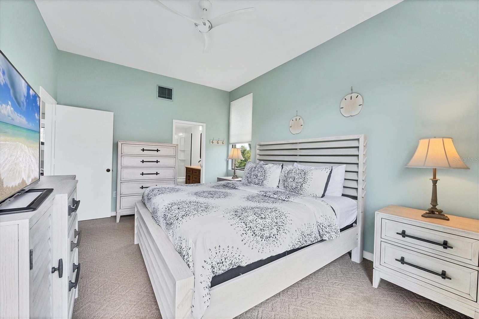 1093 LAKE HOUSE CIR #C205, SARASOTA, FL, 34242