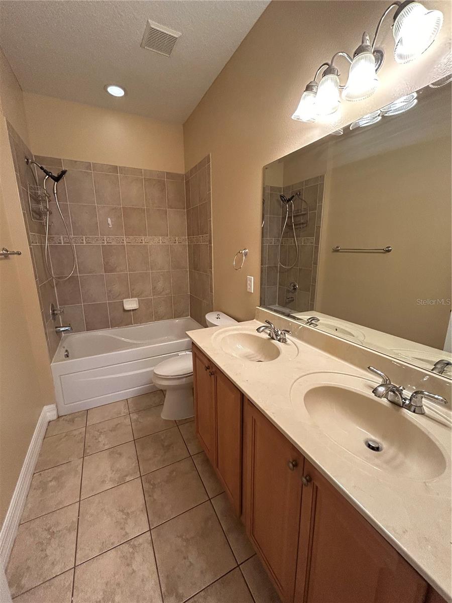 2348 WILD TAMARIND BLVD, ORLANDO, FL, 32828