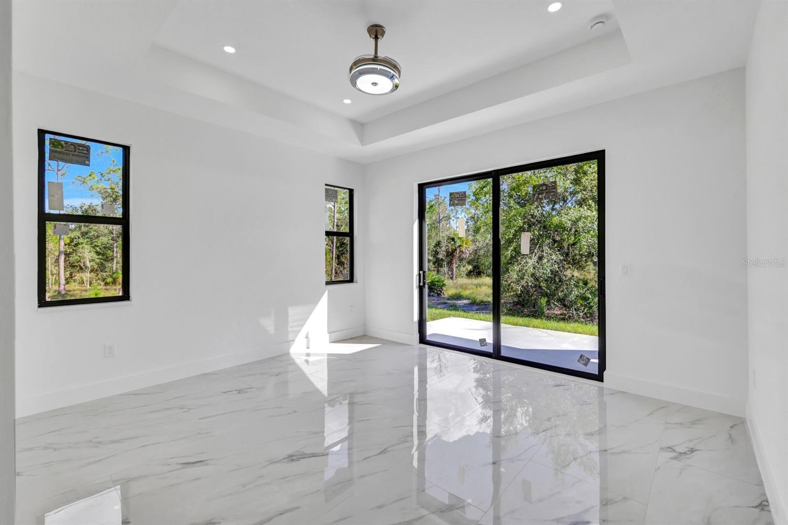 2002 E 10TH ST, LEHIGH ACRES, FL, 33936