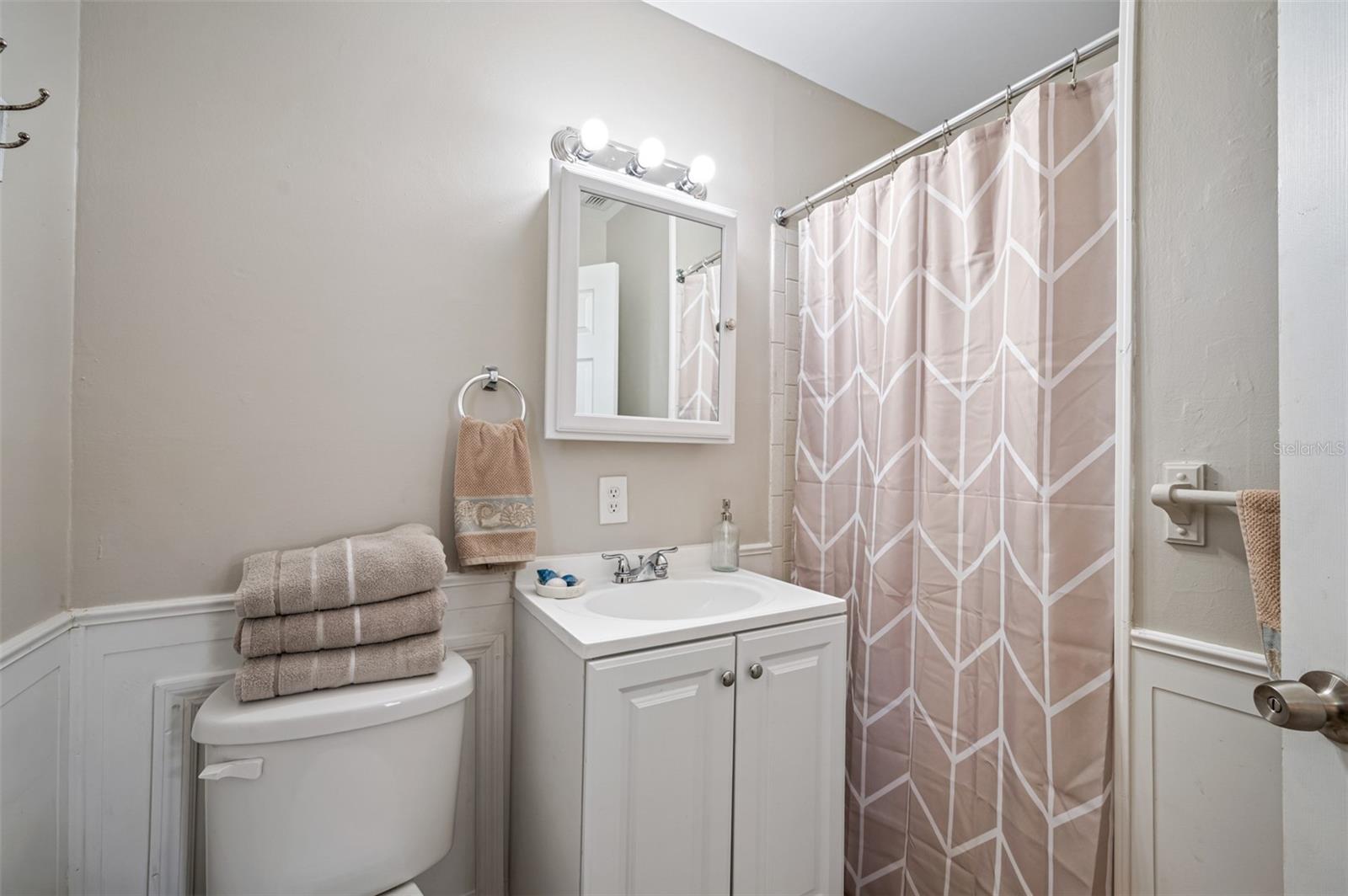 4704 W WYOMING AVE, TAMPA, FL, 33616