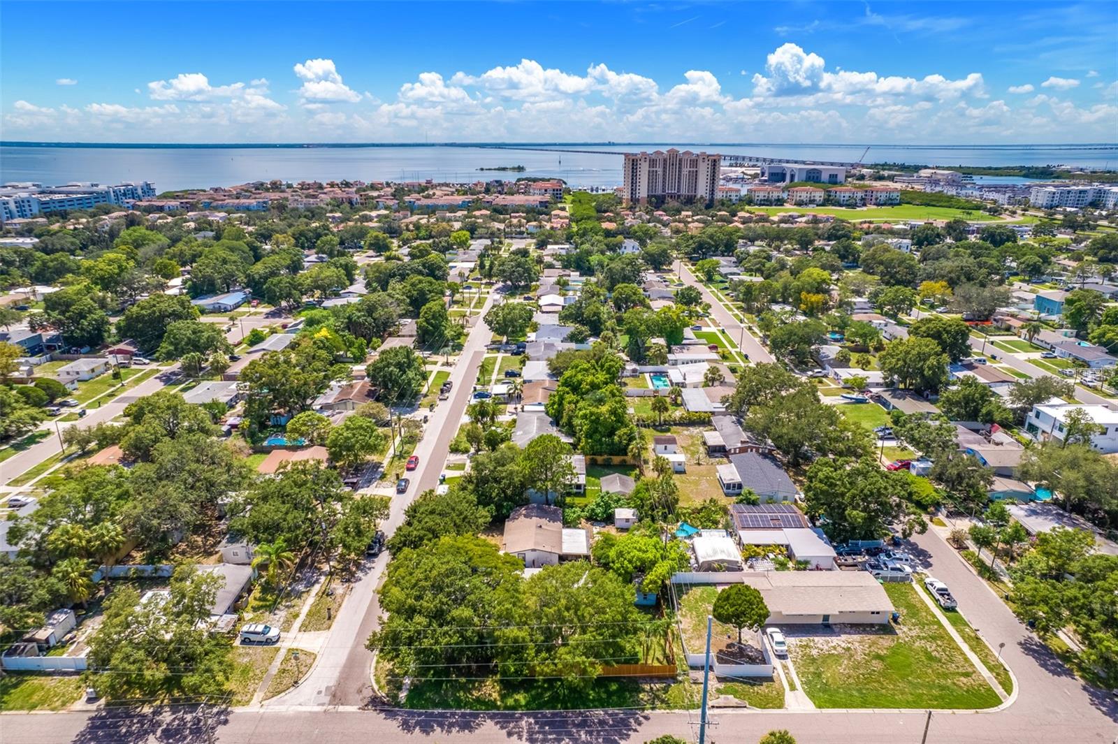 4704 W WYOMING AVE, TAMPA, FL, 33616