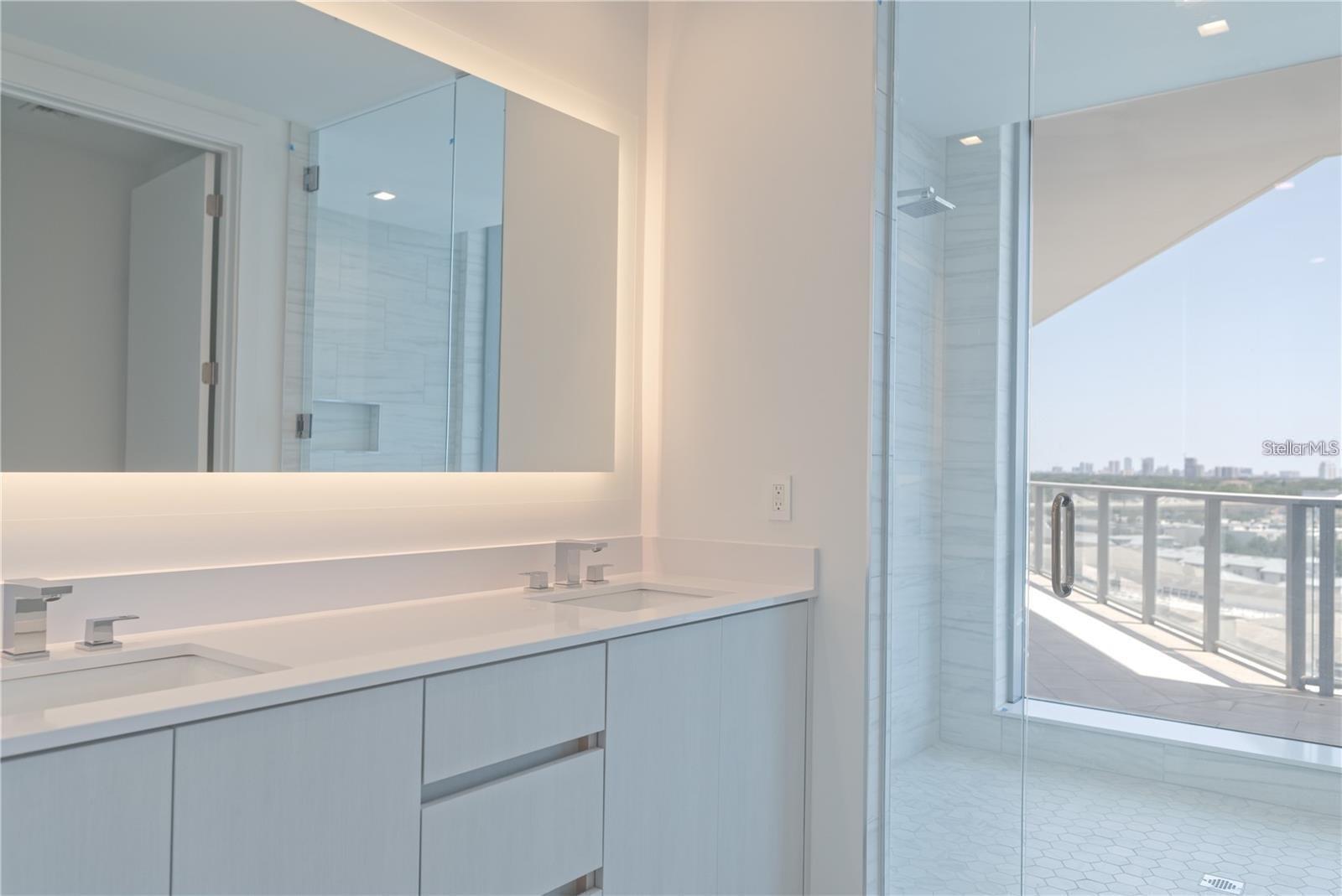 5120 MARINA WAY #9906, TAMPA, FL, 33611