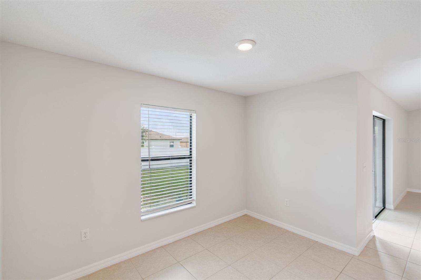 1975 PIEDMONT CT, MASCOTTE, FL, 34753