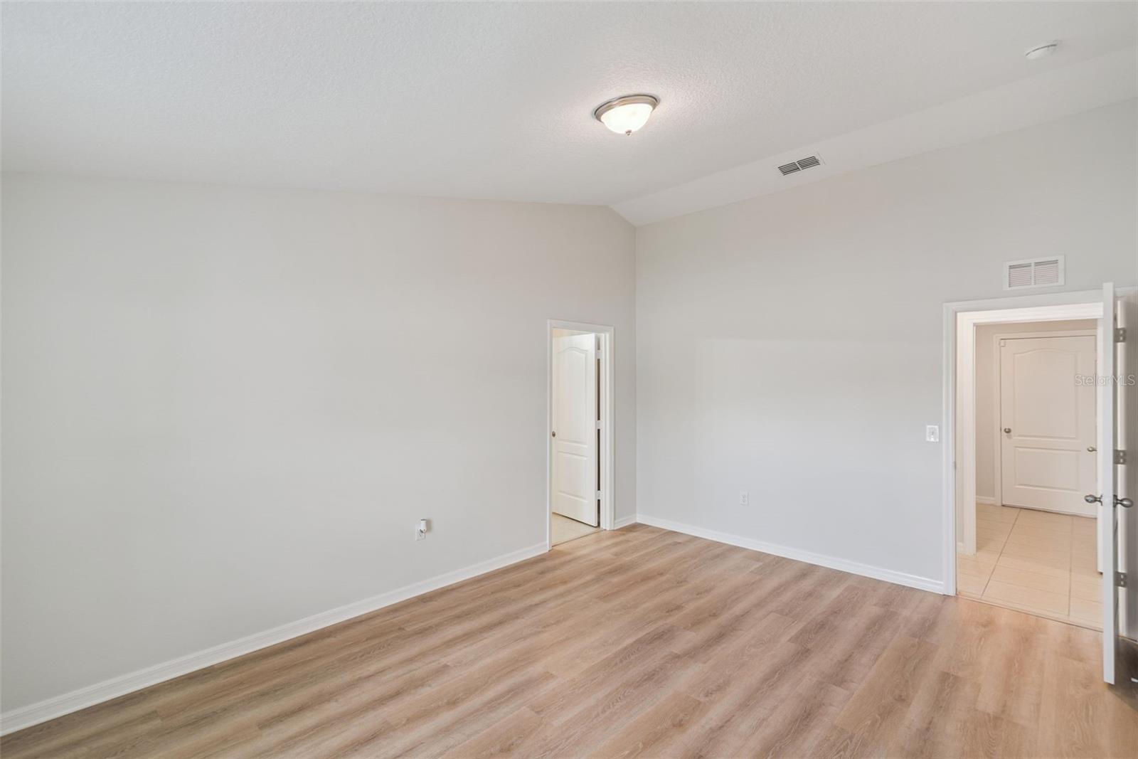 1975 PIEDMONT CT, MASCOTTE, FL, 34753