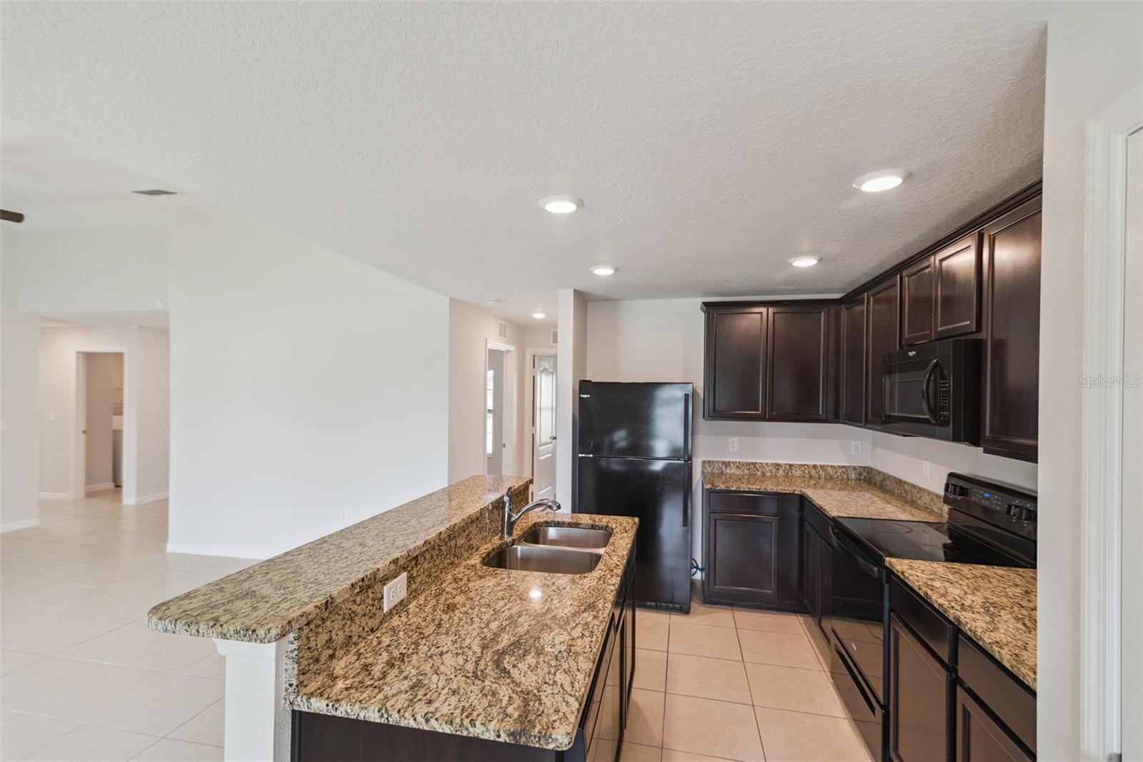 1975 PIEDMONT CT, MASCOTTE, FL, 34753