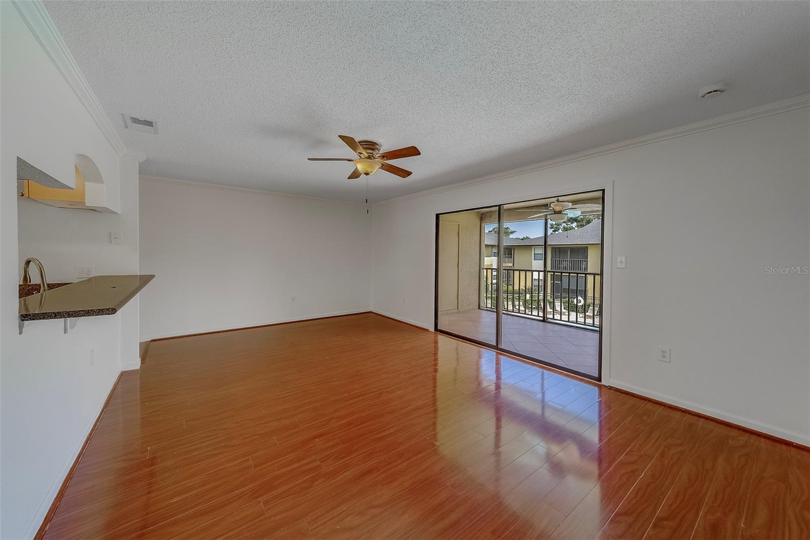 10195 SAILWINDS BLVD N #202, LARGO, FL, 33773