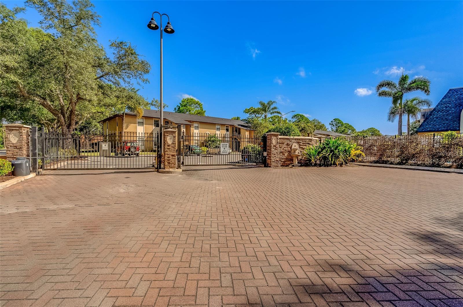 10195 SAILWINDS BLVD N #202, LARGO, FL, 33773