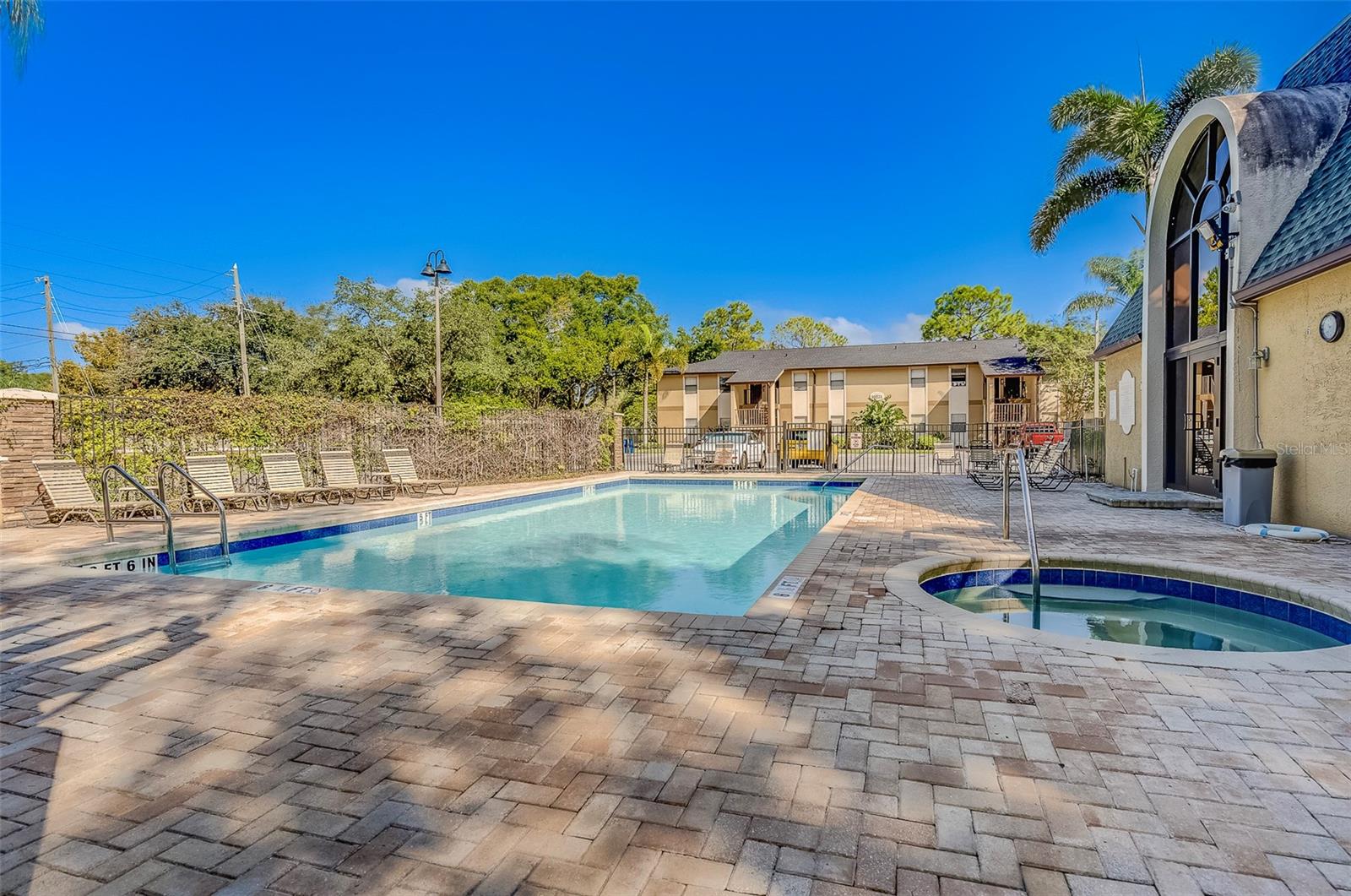 10195 SAILWINDS BLVD N #202, LARGO, FL, 33773