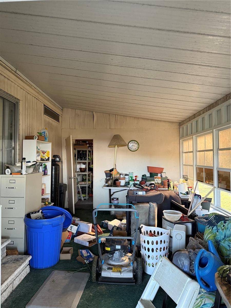 TB8439746 Property Photo