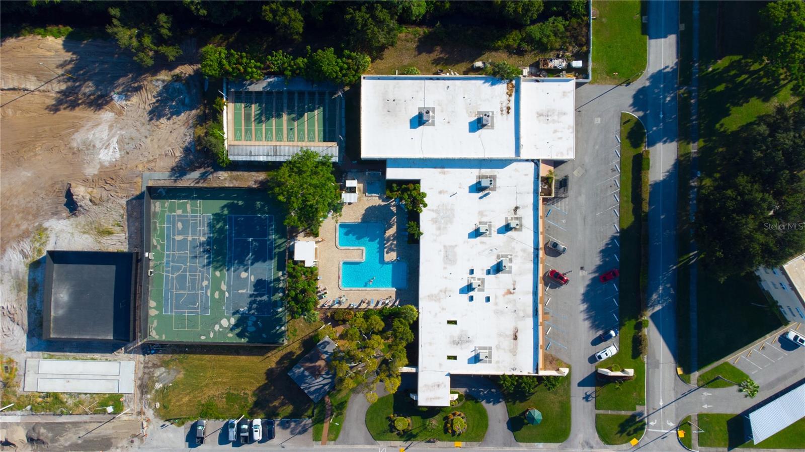 TB8439759 Property Photo