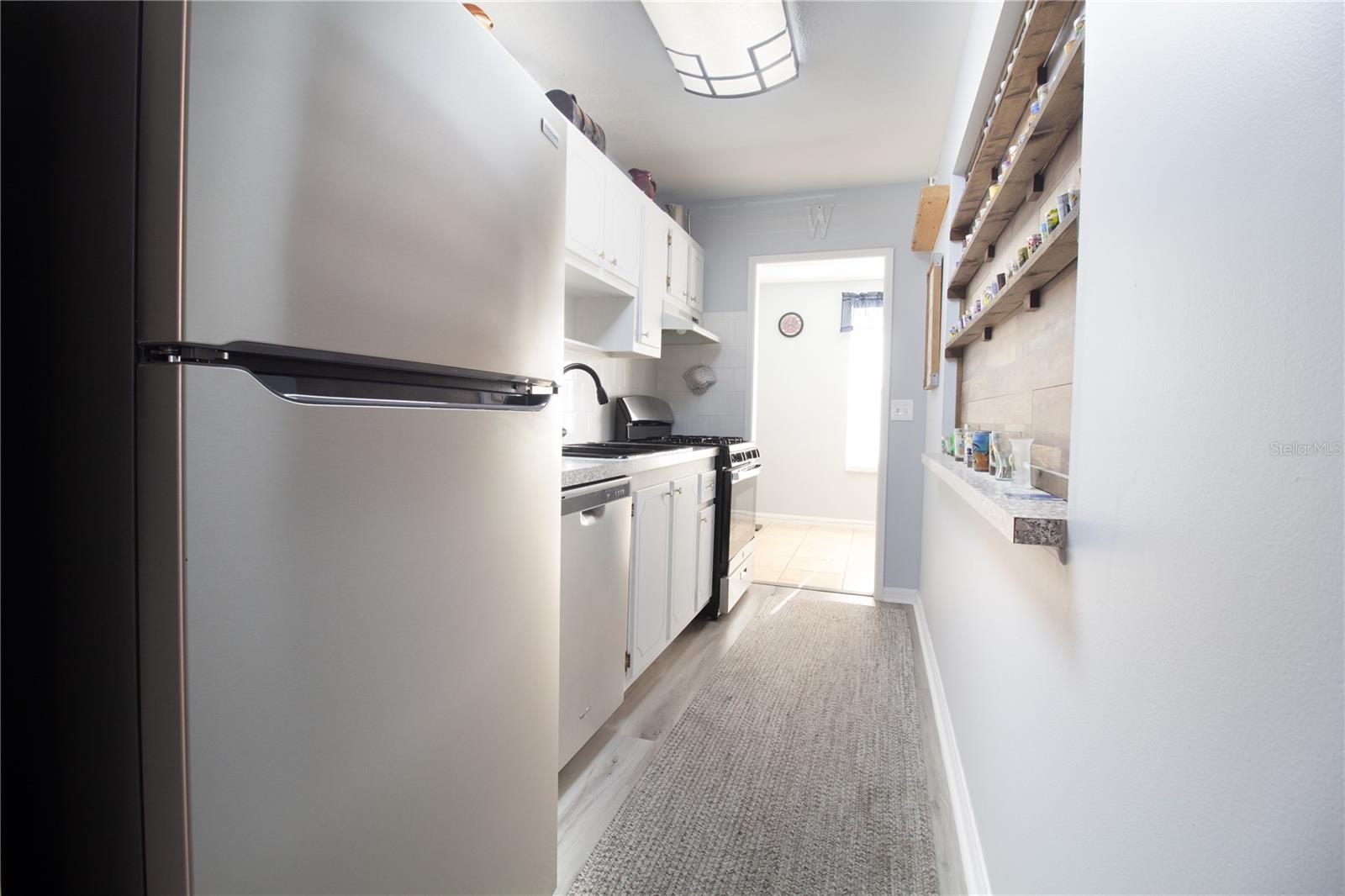 TB8439759 Property Photo